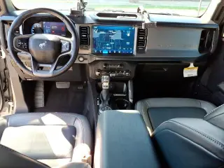 Ford Bronco 2023 4x4 Outer Banks 4dr SUV