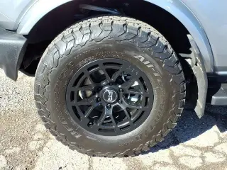 Ford Bronco 2023 4x4 Outer Banks 4dr SUV