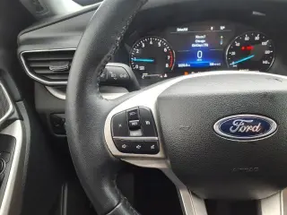 Ford Explorer 2023 AWD XLT 4dr SUV