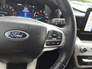Ford Explorer 2023 AWD XLT 4dr SUV