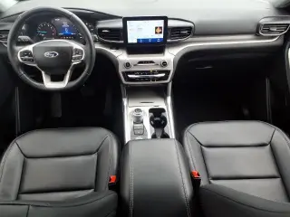 Ford Explorer 2023 AWD XLT 4dr SUV