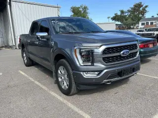 Ford F-150 2022 4x4 Platinum 4dr SuperCrew 6.5 ft. SB