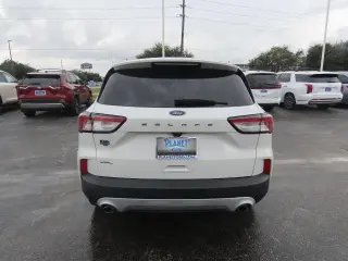 Ford Escape 2022 SEL 4dr SUV