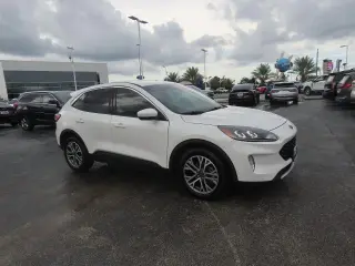 Ford Escape 2022 SEL 4dr SUV