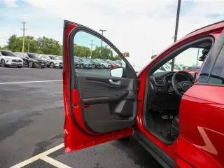 Ford Escape 2024 AWD ST-Line 4dr SUV