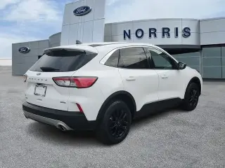 Ford Escape Hybrid 2022 AWD SE 4dr SUV