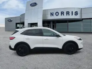 Ford Escape Hybrid 2022 AWD SE 4dr SUV