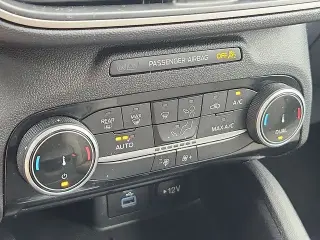 Ford Escape Hybrid 2022 AWD SE 4dr SUV
