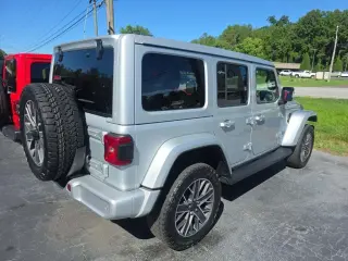 Jeep Wrangler 2024 4x4 High Altitude 4xe 4dr SUV