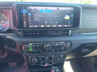 Jeep Wrangler 2024 4x4 High Altitude 4xe 4dr SUV