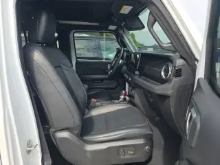 Jeep Wrangler 2024 4x4 Sahara 4xe 4dr SUV