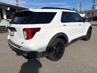Ford Explorer 2022 AWD ST 4dr SUV