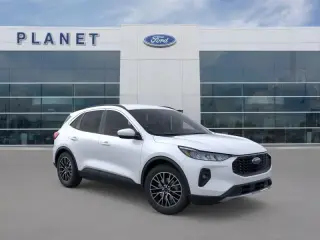 Ford Escape Híbrido Enchufable 2025 PHEV 4dr SUV