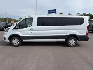 Ford Transit 2024 350 XL 3dr LWB Bajotecho Furgón de Pasajeros