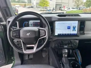 Ford Bronco 2024 4x4 Black Diamond 4dr SUV