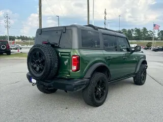 Ford Bronco 2024 4x4 Black Diamond 4dr SUV
