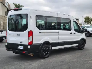 Ford Transit 2022 350 XL 3dr LMB Techo Medio Furgón de Pasajeros