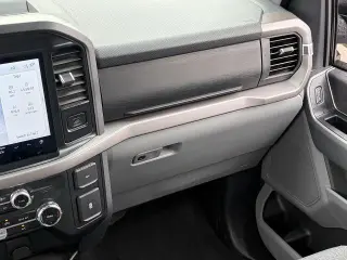 Ford F-150 2025 4x2 XLT 4dr SuperCrew 5.5 ft. SB