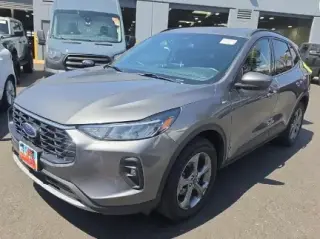 Ford Escape 2025 AWD ST-Line Select 4dr SUV