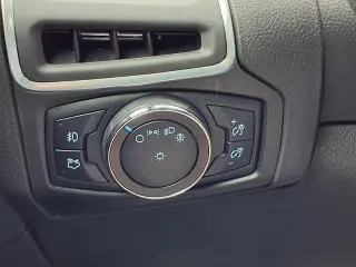 Ford Focus 2014 Titanium 4dr Hatchback