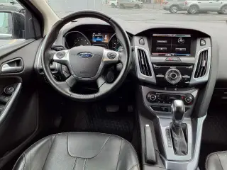 Ford Focus 2014 Titanium 4dr Hatchback