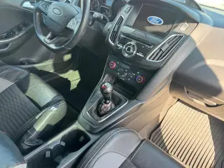 Ford Focus 2018 ST 4dr Hatchback