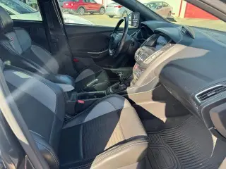 Ford Focus 2018 ST 4dr Hatchback