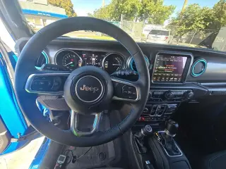 Jeep Wrangler 2023 4x4 Rubicon 4xe 20th Anniversary SUV de 4 puertas