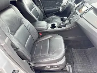 Ford Taurus 2018 AWD SEL 4dr Sedán