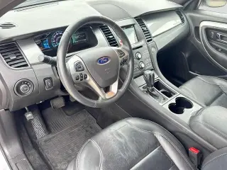 Ford Taurus 2018 AWD SEL 4dr Sedán