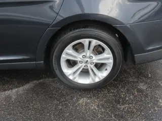 Ford Taurus 2017 SEL 4dr Sedán