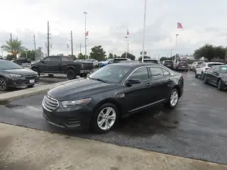 Ford Taurus 2017 SEL 4dr Sedán