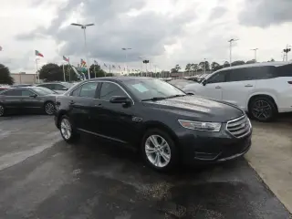 Ford Taurus 2017 SEL 4dr Sedán