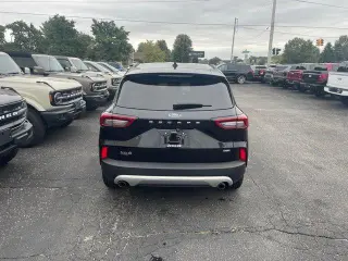 Ford Escape Plug-In Híbrido 2024 PHEV 4dr SUV
