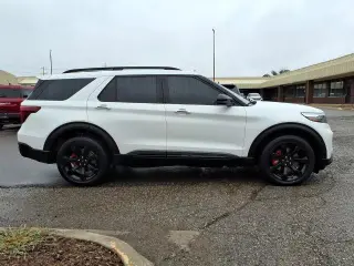 Ford Explorer 2023 AWD ST 4dr SUV