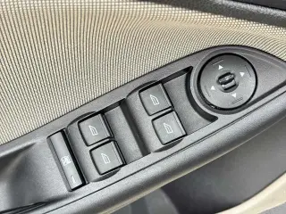 Ford Focus 2014 SE 4dr Sedán