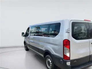 Ford Transit 2024 350 XL 3 puertas techo bajo pasajeros largo
