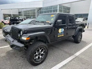 Jeep Gladiator 2022 4x4 Sport 4dr Crew Cab 5.0 ft. SB