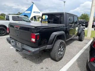 Jeep Gladiator 2022 4x4 Sport 4dr Crew Cab 5.0 ft. SB