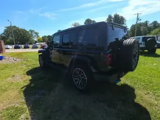 Jeep Wrangler 2023 4x4 Sahara 4xe 4dr SUV