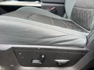 Ram 1500 2018 4x4 SLT 4dr Crew Cab 5.5 ft. SB Pickup