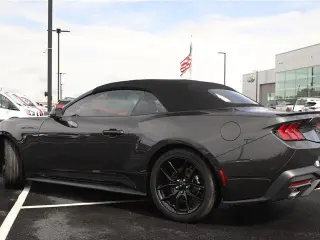 Ford Mustang 2024 EcoBoost Premium 2p Conversible