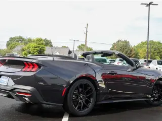 Ford Mustang 2024 EcoBoost Premium 2p Conversible