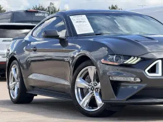 Ford Mustang 2018 GT Premium 2dr Fastback