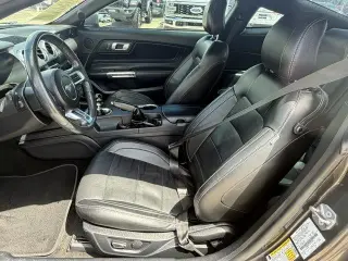 Ford Mustang 2018 GT Premium 2dr Fastback