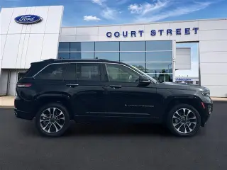 Jeep Grand Cherokee 2023 4x4 Overland 4dr SUV