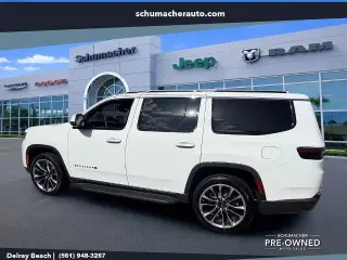 Jeep Wagoneer 2022 4x2 Serie II 4puertas SUV