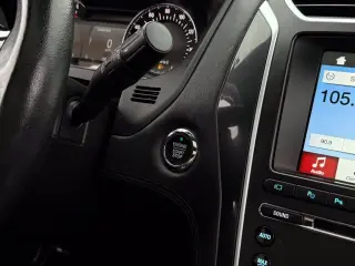 Ford Explorer 2017 AWD Platinum 4dr SUV