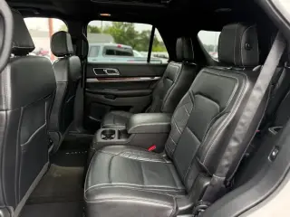 Ford Explorer 2017 AWD Platinum 4dr SUV