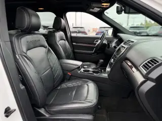 Ford Explorer 2017 AWD Platinum 4dr SUV